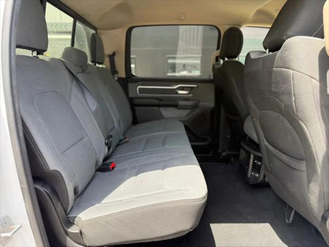 2019 Ram 1500 Big Horn/Lone Star Crew Cab 4x4 6'4" Box