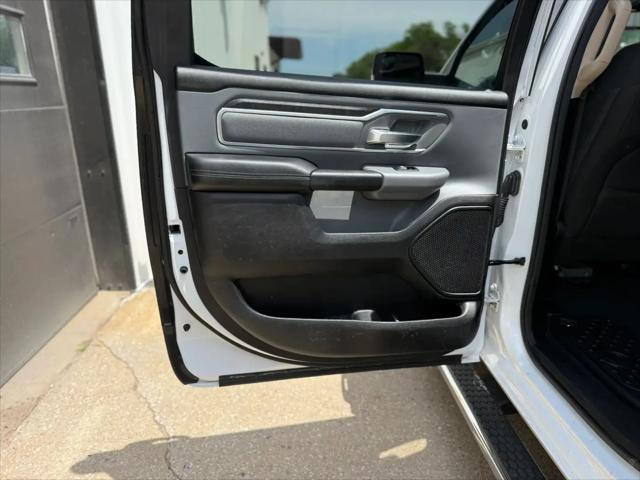 2019 Ram 1500 Big Horn/Lone Star Crew Cab 4x4 6'4" Box