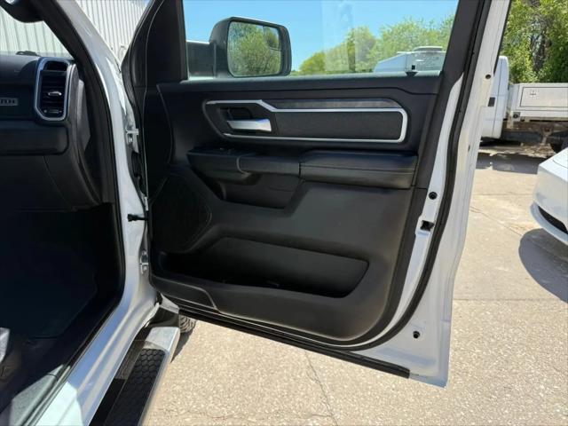 2021 Ram 1500 Big Horn Crew Cab 4x4 5'7" Box