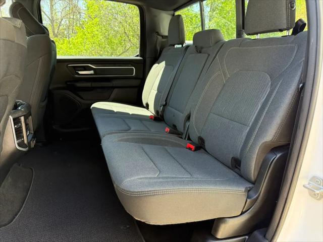 2021 Ram 1500 Big Horn Crew Cab 4x4 5'7" Box