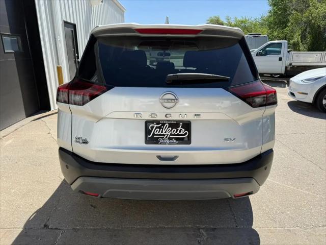 2022 Nissan Rogue SV FWD