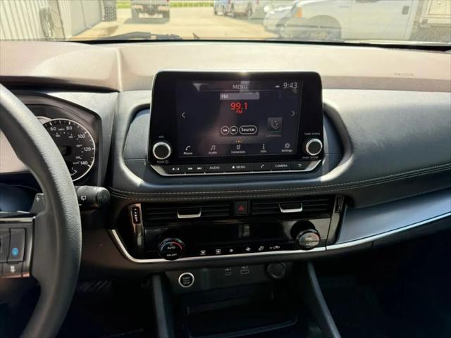 2022 Nissan Rogue SV FWD