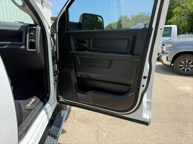 2017 Ram 2500 Tradesman Crew Cab 4x4 6'4" Box