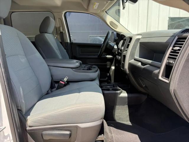 2017 Ram 2500 Tradesman Crew Cab 4x4 6'4" Box