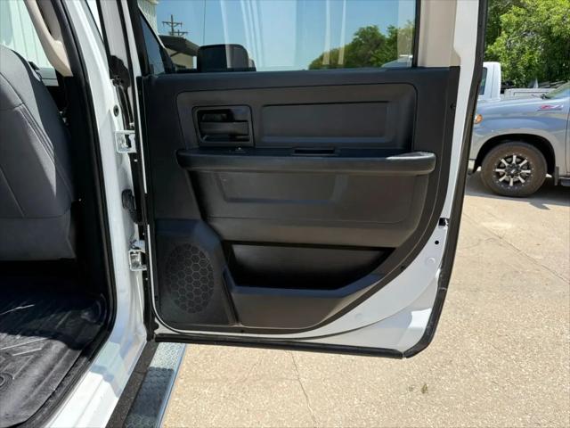2017 Ram 2500 Tradesman Crew Cab 4x4 6'4" Box