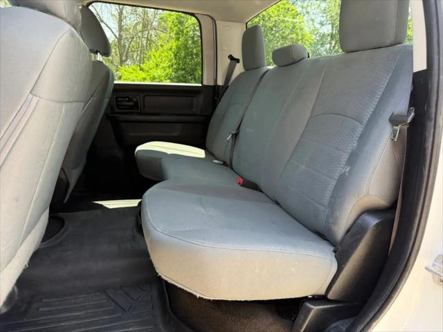 2017 Ram 2500 Tradesman Crew Cab 4x4 6'4" Box