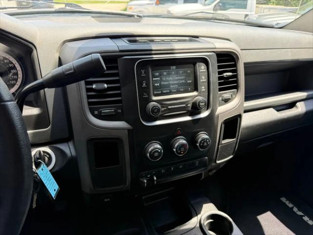 2017 Ram 2500 Tradesman Crew Cab 4x4 6'4" Box
