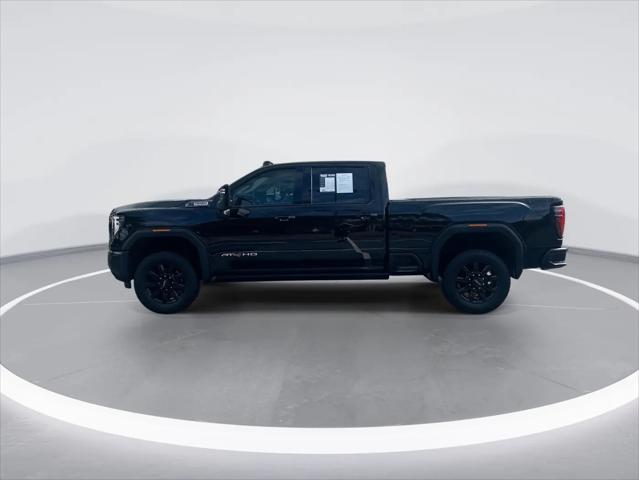 2025 GMC Sierra 2500HD 4WD Crew Cab Standard Bed AT4