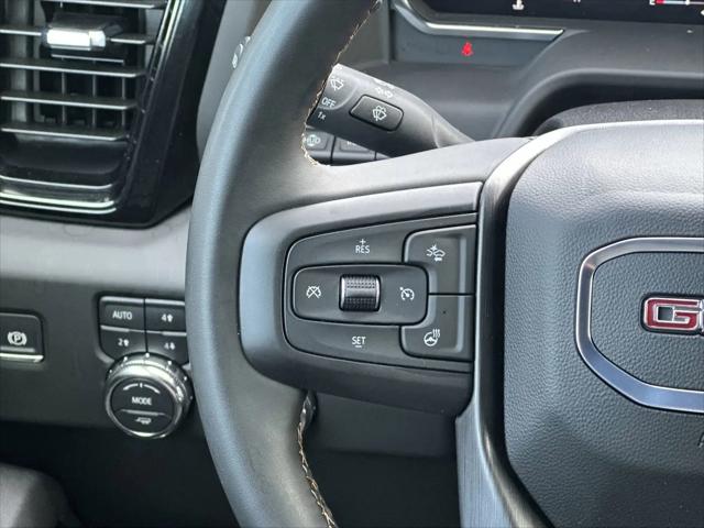 2025 GMC Sierra 2500HD 4WD Crew Cab Standard Bed AT4