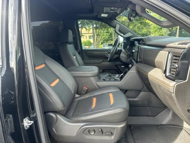 2025 GMC Sierra 2500HD 4WD Crew Cab Standard Bed AT4