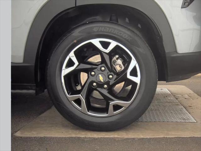 2025 Chevrolet Trax FWD LT