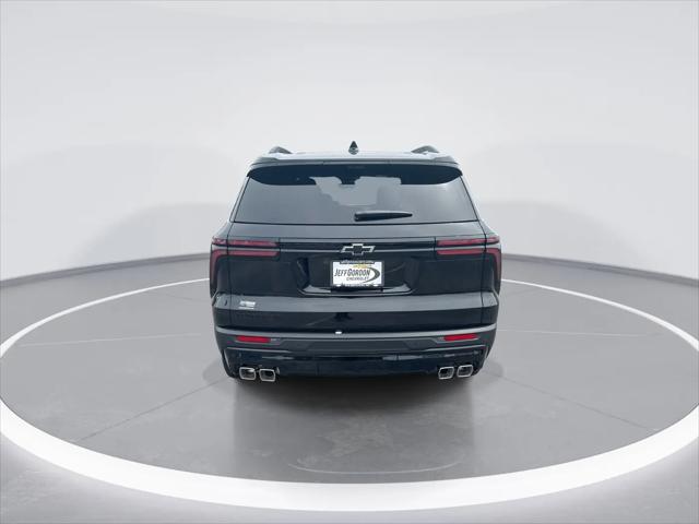 2026 Chevrolet Traverse FWD LT
