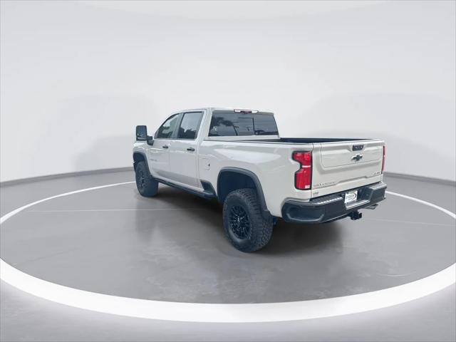 2026 Chevrolet Silverado 2500HD Crew Cab, Standard Bed, XR2, 4WD