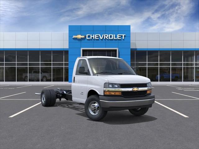 2026 Chevrolet Express Cutaway 4500 Van