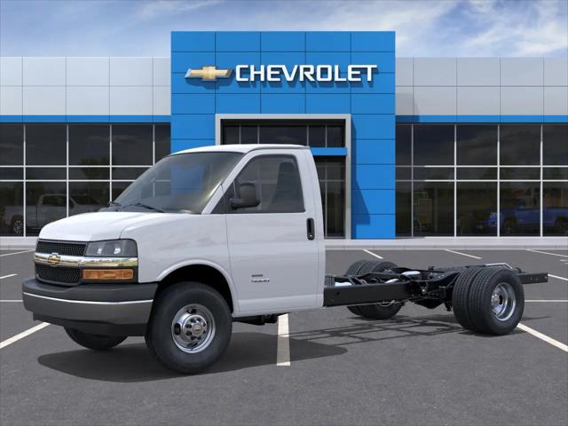 2026 Chevrolet Express Cutaway 4500 Van