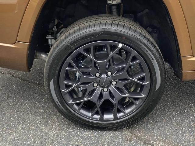 2026 Jeep Grand Cherokee L Summit 4x4