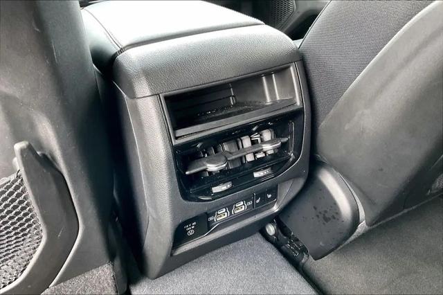 2023 Jeep Grand Cherokee Limited 4x2
