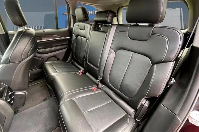 2023 Jeep Grand Cherokee Limited 4x2