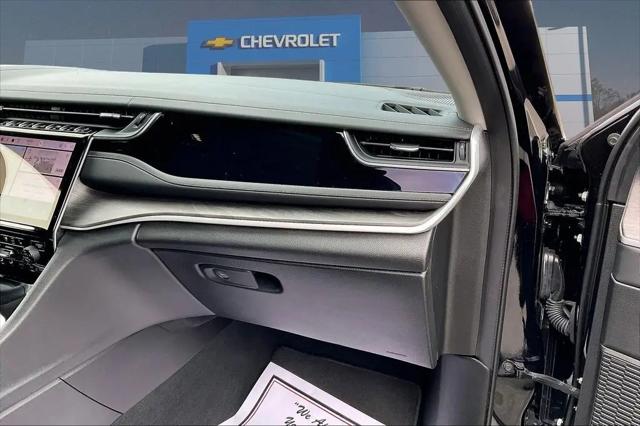 2023 Jeep Grand Cherokee Limited 4x2