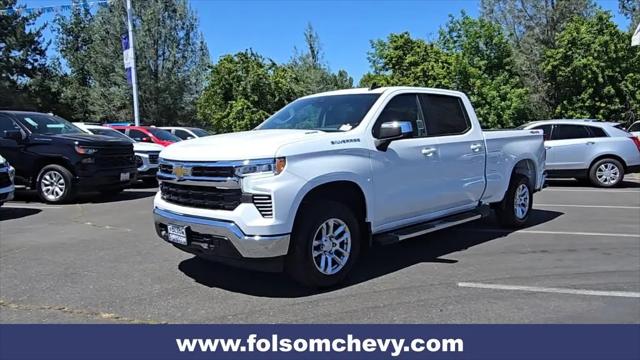 2026 Chevrolet Silverado 1500 4WD Crew Cab Standard Bed LT