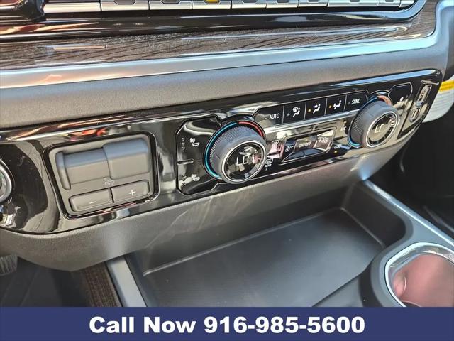 2026 Chevrolet Silverado 1500 4WD Crew Cab Standard Bed LT