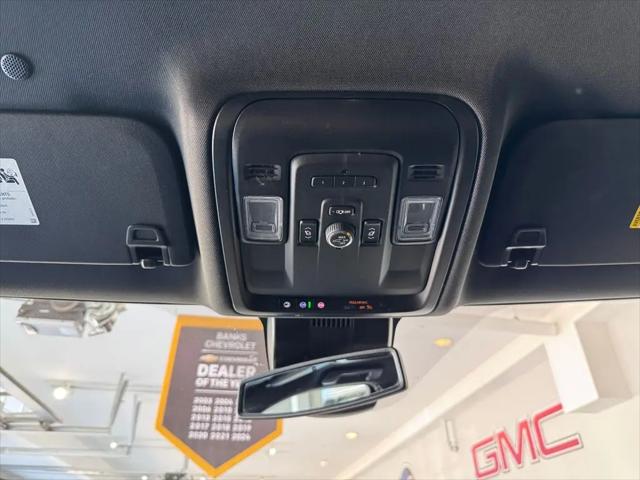 2024 Chevrolet Suburban 4WD Premier