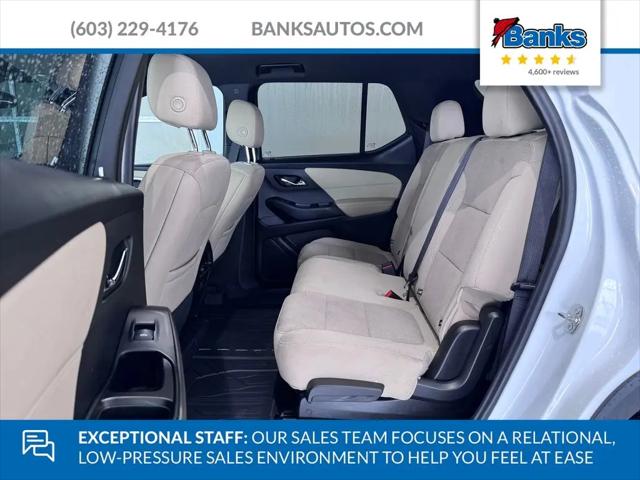 2023 Chevrolet Traverse AWD LS