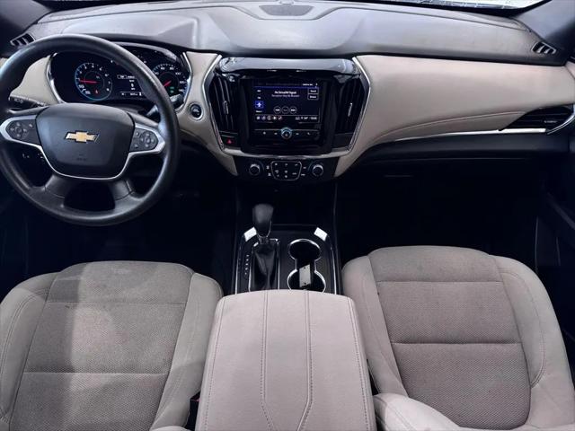 2023 Chevrolet Traverse AWD LS