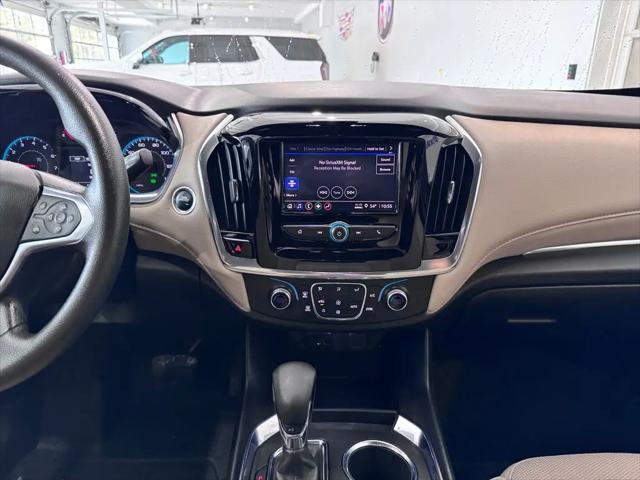 2023 Chevrolet Traverse AWD LS