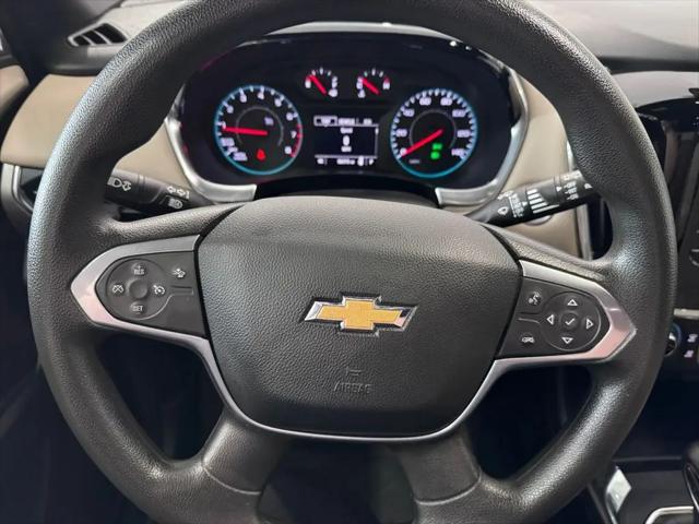 2023 Chevrolet Traverse AWD LS