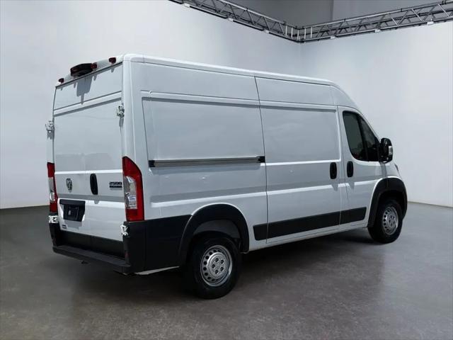 2025 Ram ProMaster 2500 Cargo Van Tradesman High Roof 136" WB w/Pass Seat