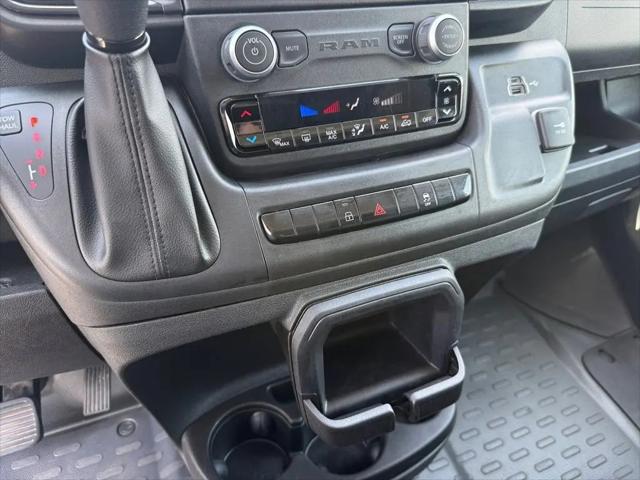 2025 Ram ProMaster 2500 Cargo Van Tradesman High Roof 136" WB w/Pass Seat
