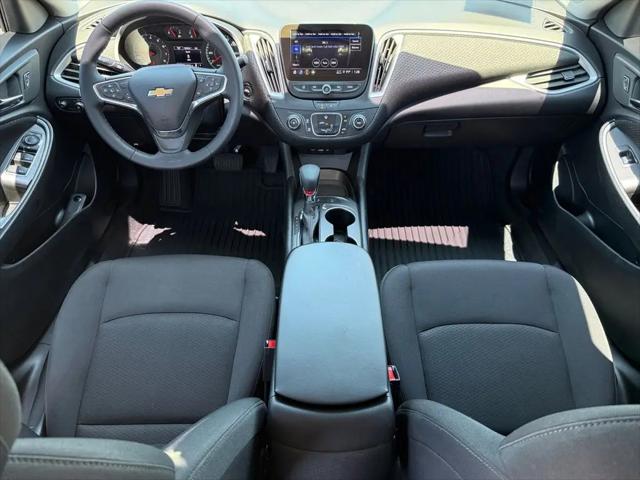 2024 Chevrolet Malibu FWD RS