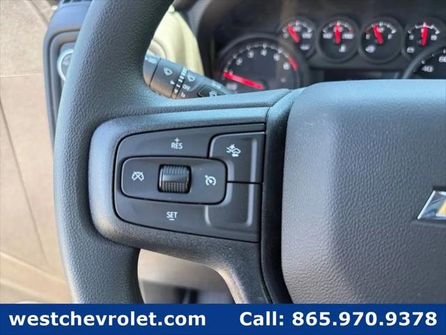 2026 Chevrolet Silverado 1500 4WD Crew Cab Short Bed Custom