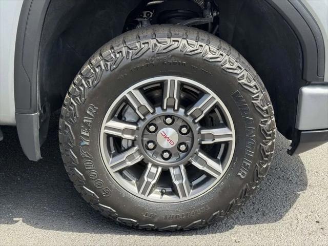 2024 GMC Sierra 1500 4WD Crew Cab Short Box AT4
