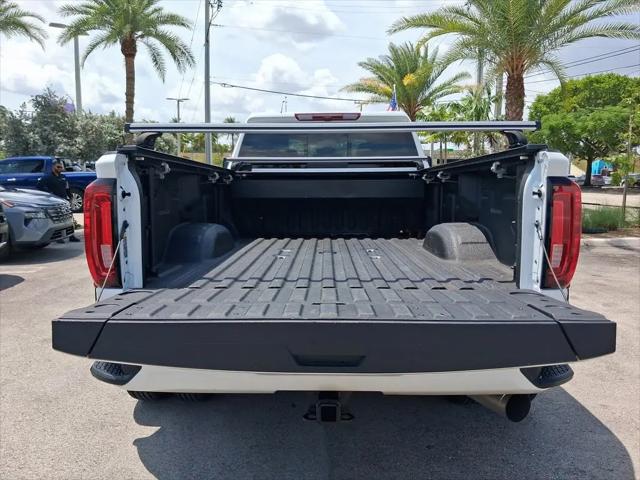 2023 GMC Sierra 3500HD 4WD Crew Cab Long Bed Denali