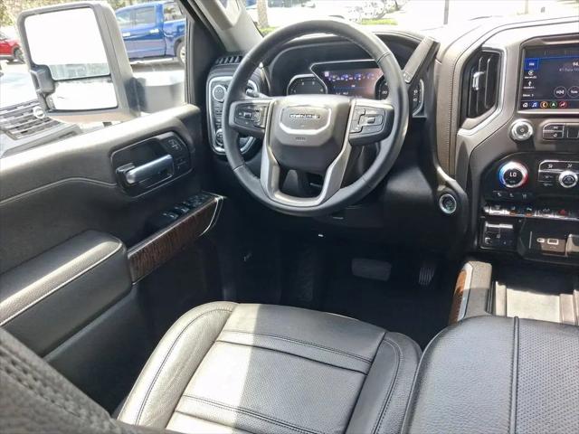 2023 GMC Sierra 3500HD 4WD Crew Cab Long Bed Denali