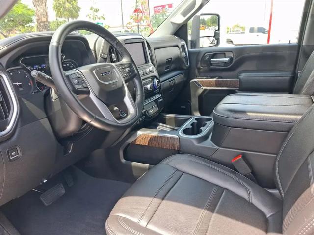 2023 GMC Sierra 3500HD 4WD Crew Cab Long Bed Denali