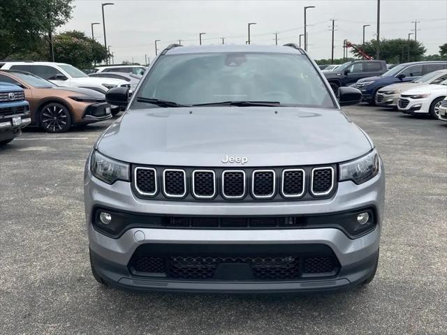 2024 Jeep Compass Latitude 4x4