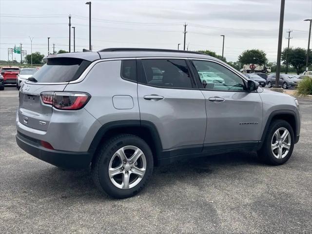 2024 Jeep Compass Latitude 4x4