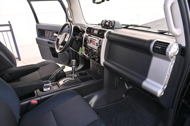 2011 Toyota FJ Cruiser Base