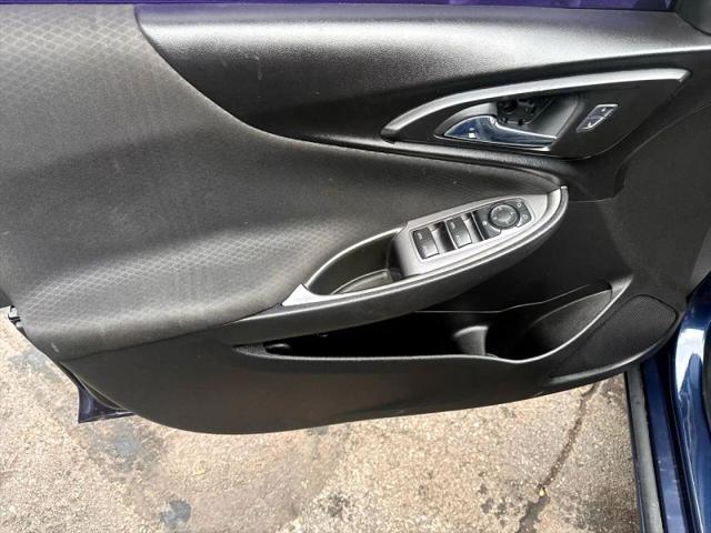 2021 Chevrolet Malibu FWD LT
