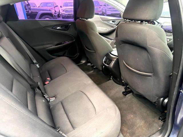 2021 Chevrolet Malibu FWD LT