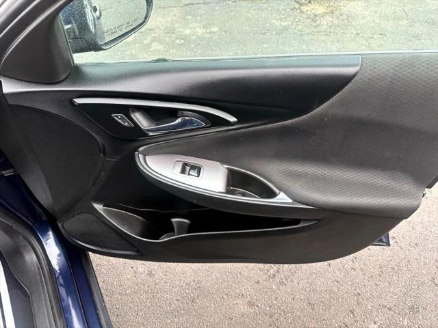 2021 Chevrolet Malibu FWD LT