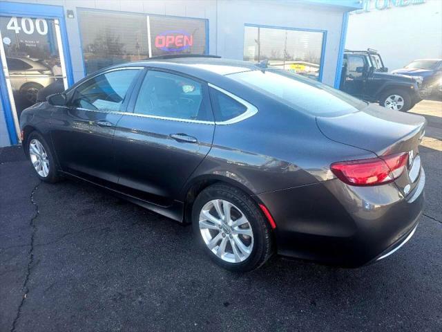 2016 Chrysler 200 Limited