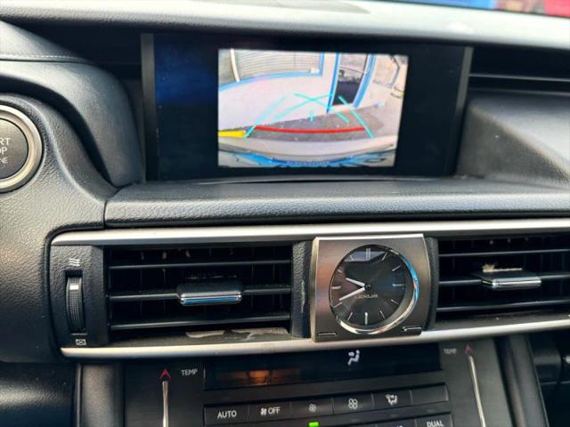 2017 Lexus IS 200t 200t