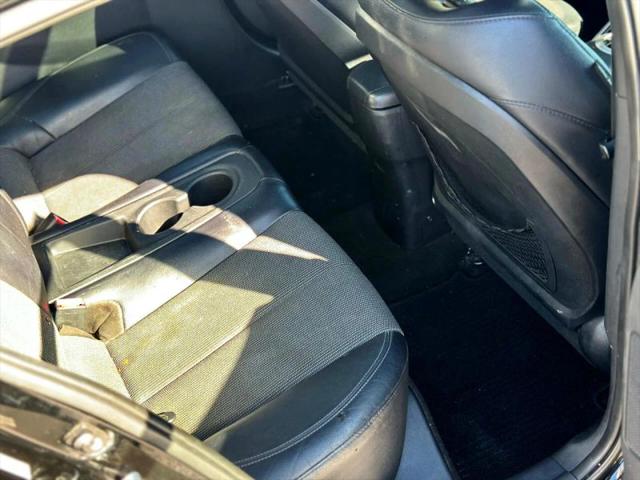 2012 Hyundai Veloster Base w/Black
