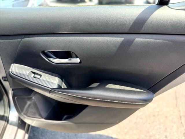 2021 Nissan Sentra SV Xtronic CVT