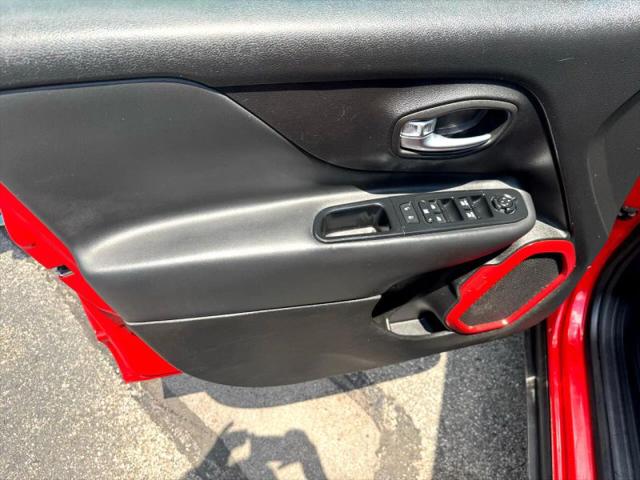 2017 Jeep Renegade Trailhawk 4x4