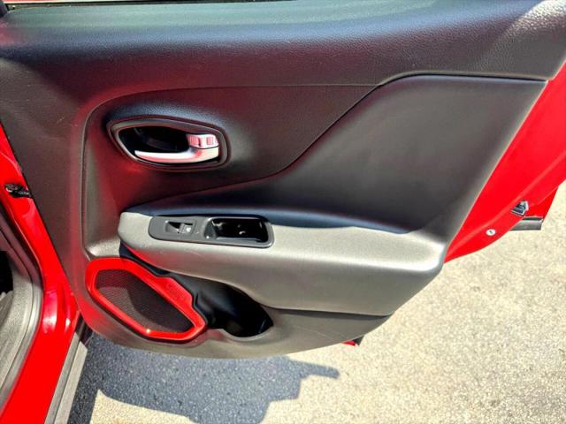 2017 Jeep Renegade Trailhawk 4x4